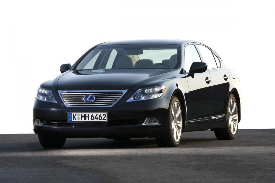  Lexus LS600h L 2007 года  (фото 106 из 224)